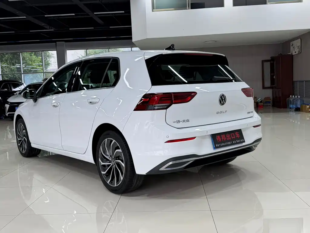 Volkswagen Golf 2023