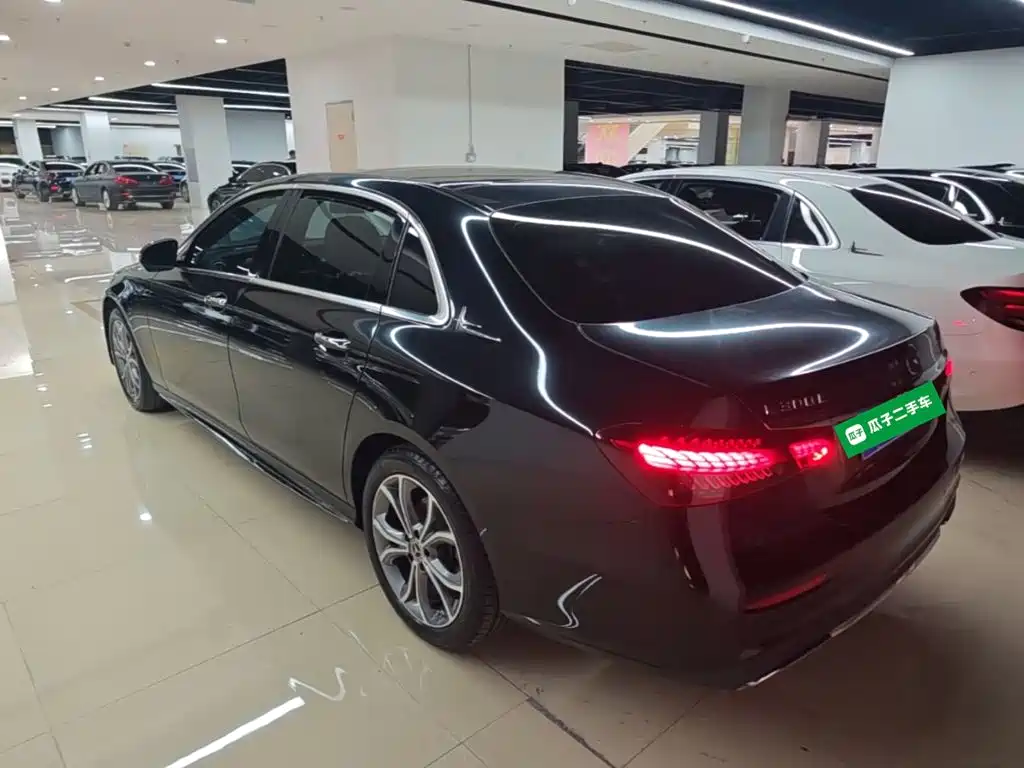 Mercedes-Benz E-Class 2022