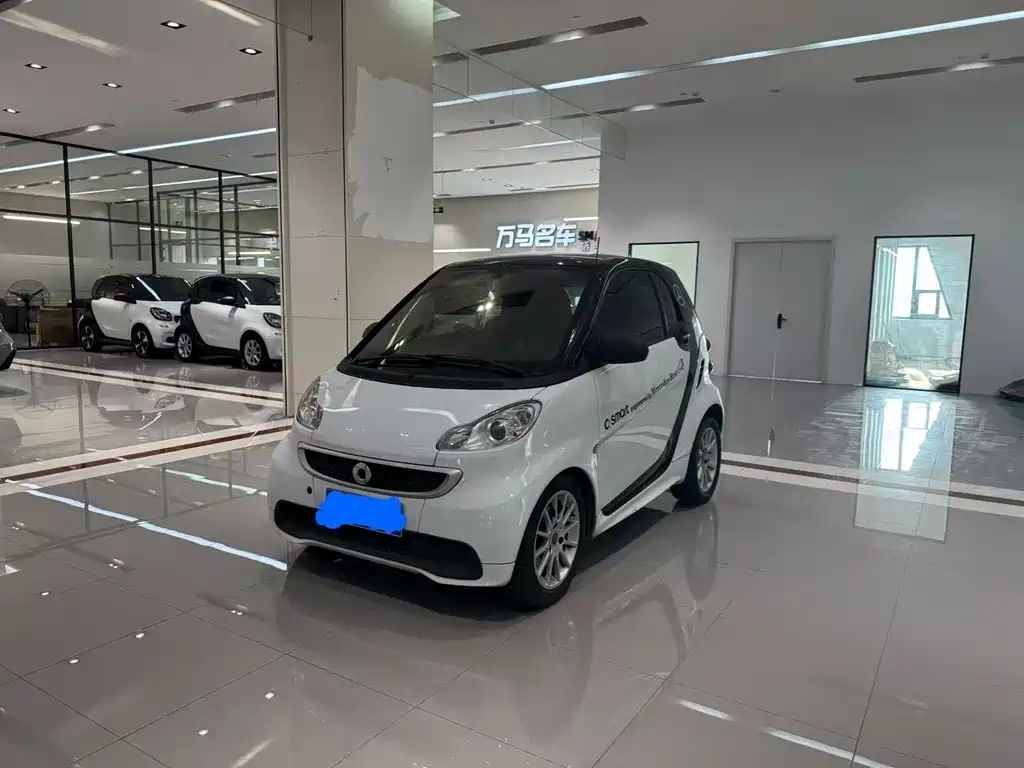 smart fortwo 2013 — фото 2