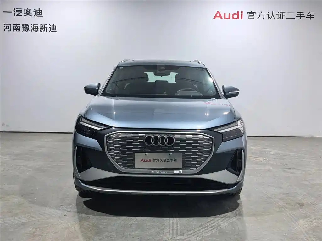 Audi Q4 E-Tron 2024 — фото 2
