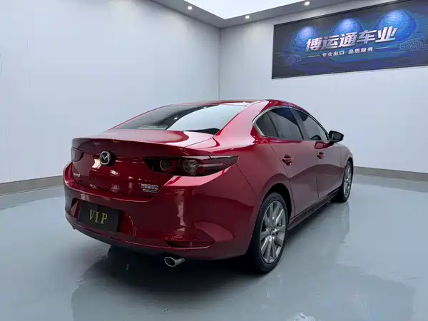 Mazda 3 Axela 2022