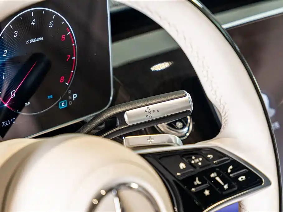 Mercedes-Benz Maybach S-Class 2025 — фото 14