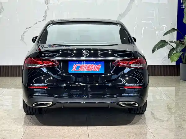 Mercedes-Benz E-Class 2023