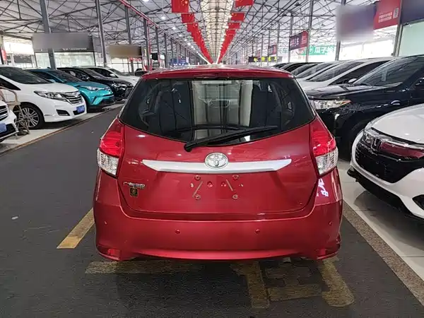 Toyota Yaris L 2016
