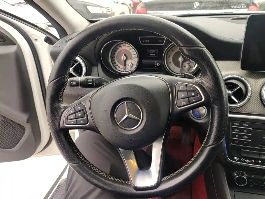 Mercedes-Benz GLA 2017 — фото 15