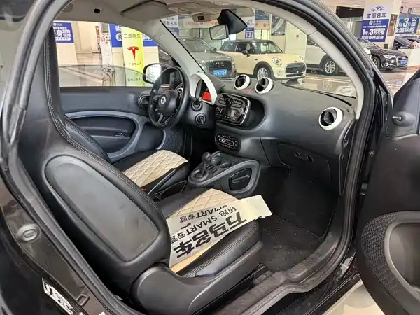 smart fortwo 2015