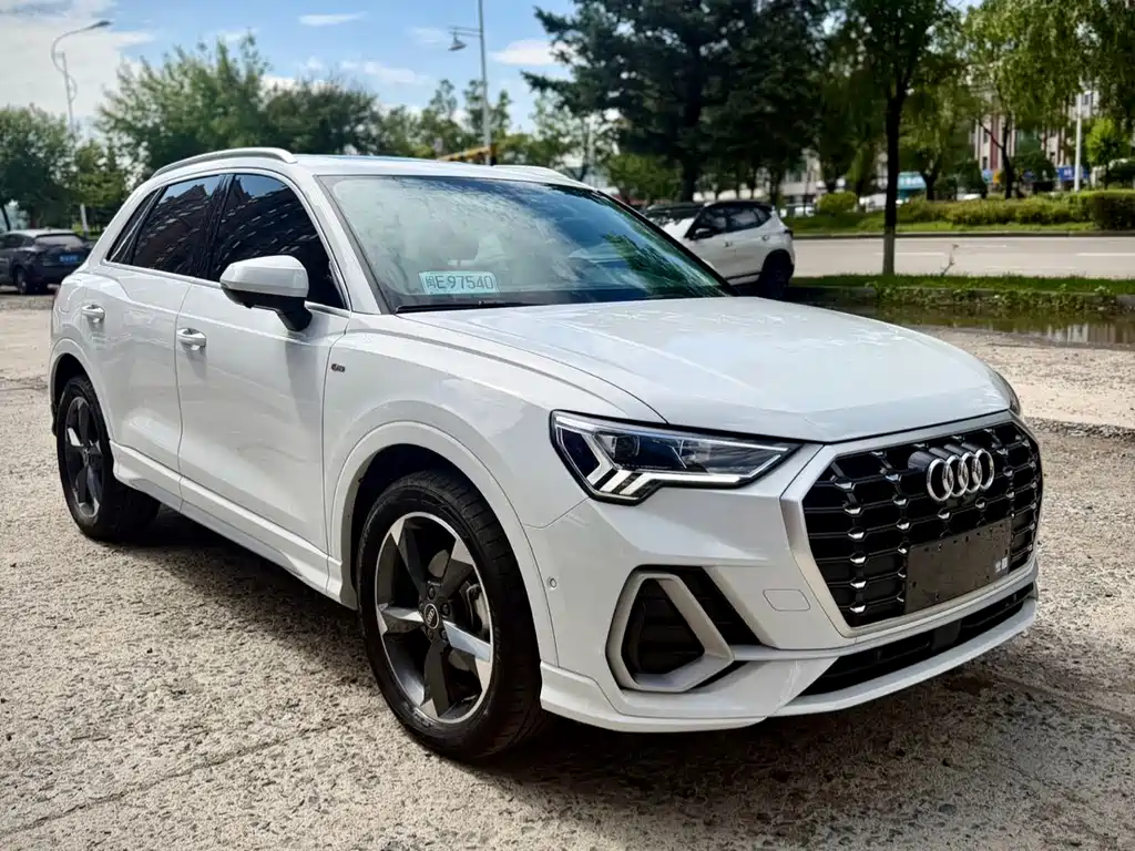 Audi Q3 2023