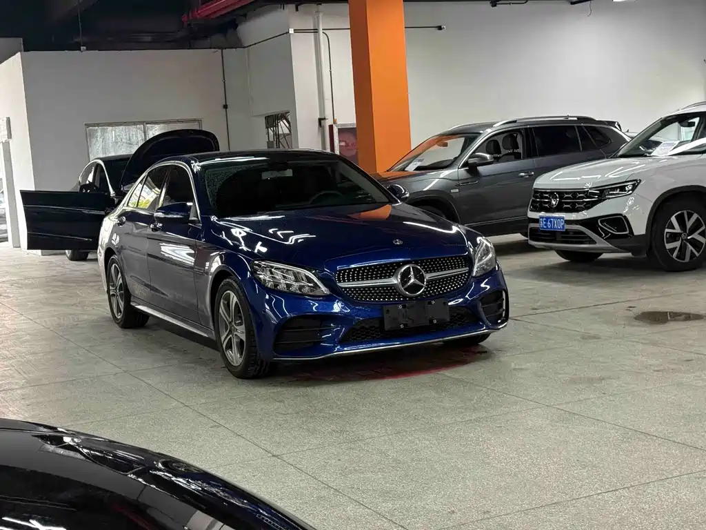 Mercedes-Benz C-Class 2019