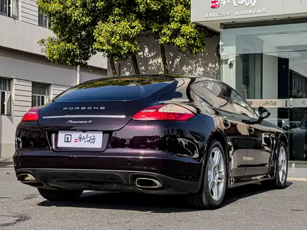Porsche Panamera 2010