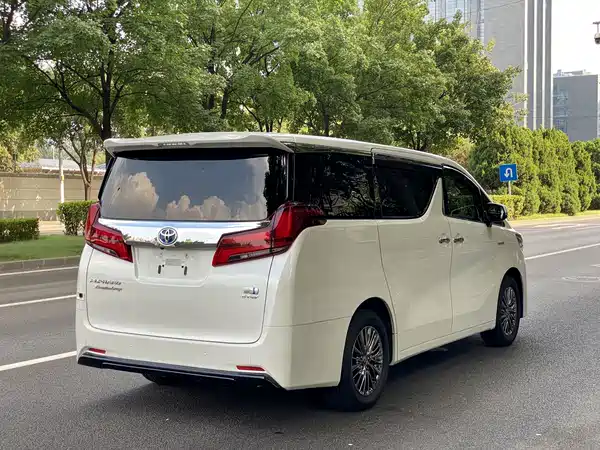 Toyota Alphard 2019