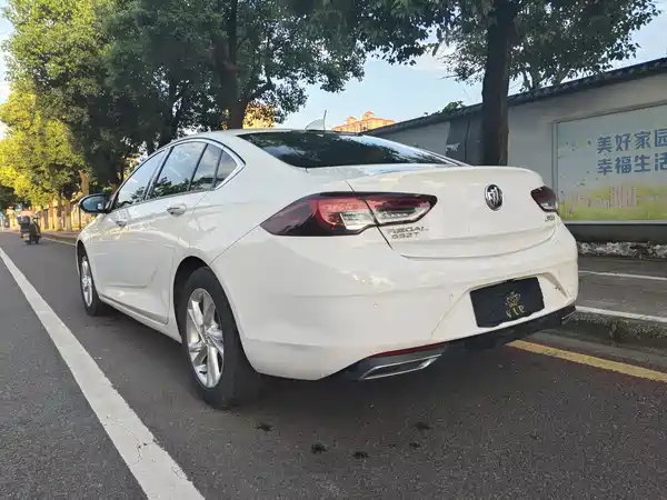 Buick Regal 2020
