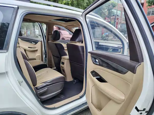 Baojun 730 2017
