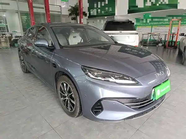 BYD Seal 06 2025