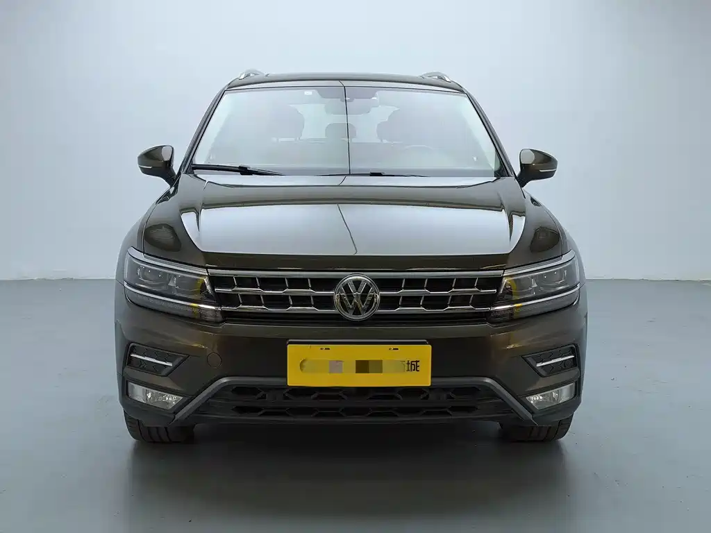 Volkswagen Tiguan L 2019 — фото 2
