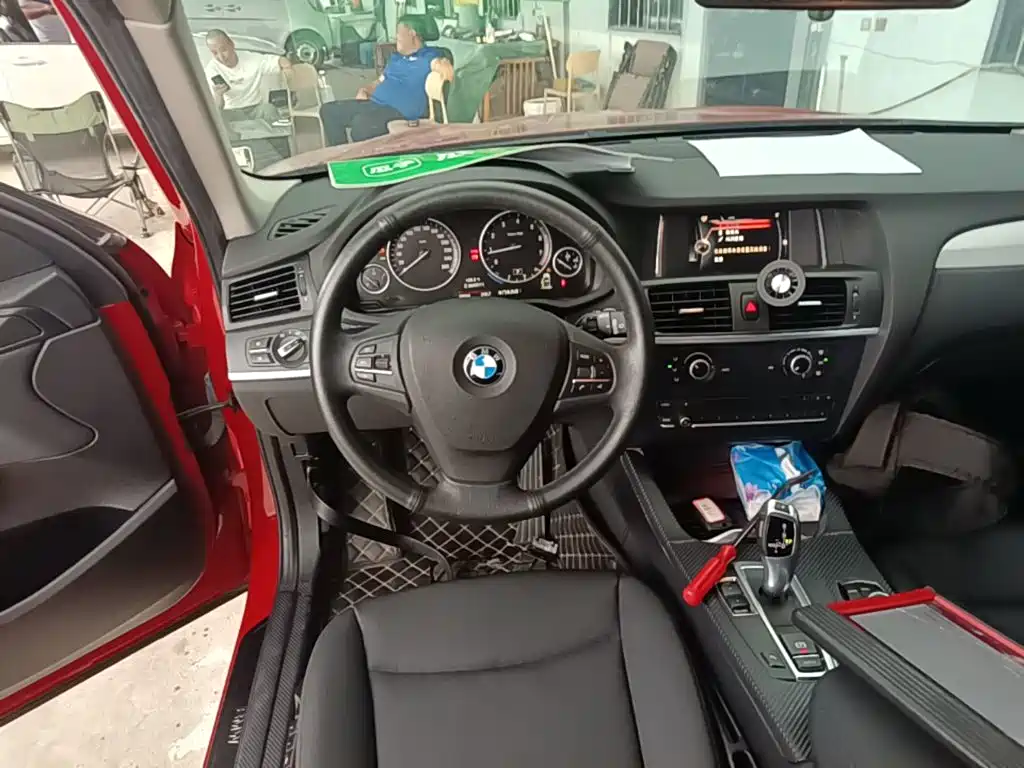 BMW X3 2018 — фото 11