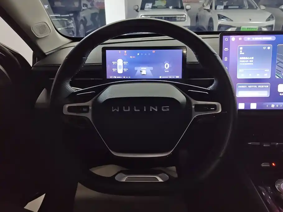 Wuling Starlight 2025 — фото 15