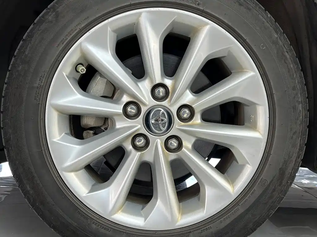Toyota Corolla 2020 — фото 10
