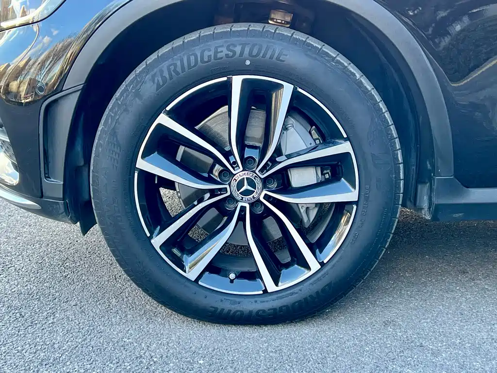 Mercedes-Benz GLC 2022 — фото 14