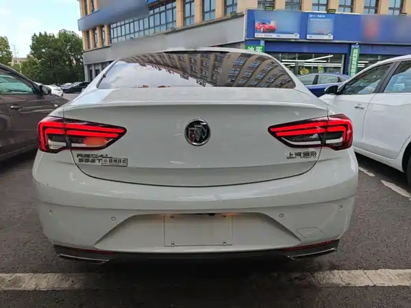 Buick Regal 2022