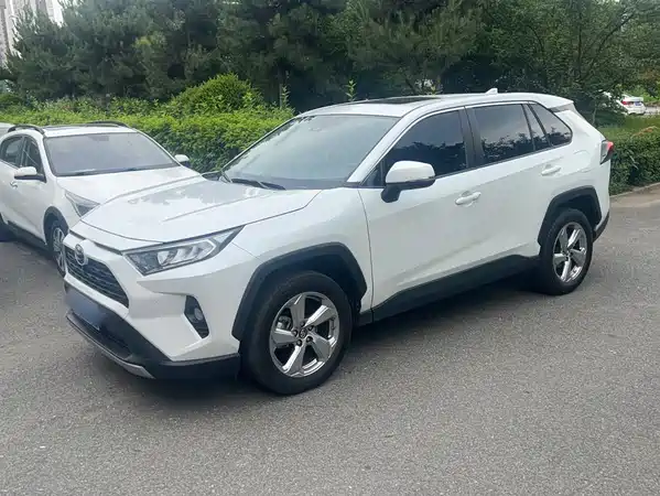 Toyota RAV4 2023