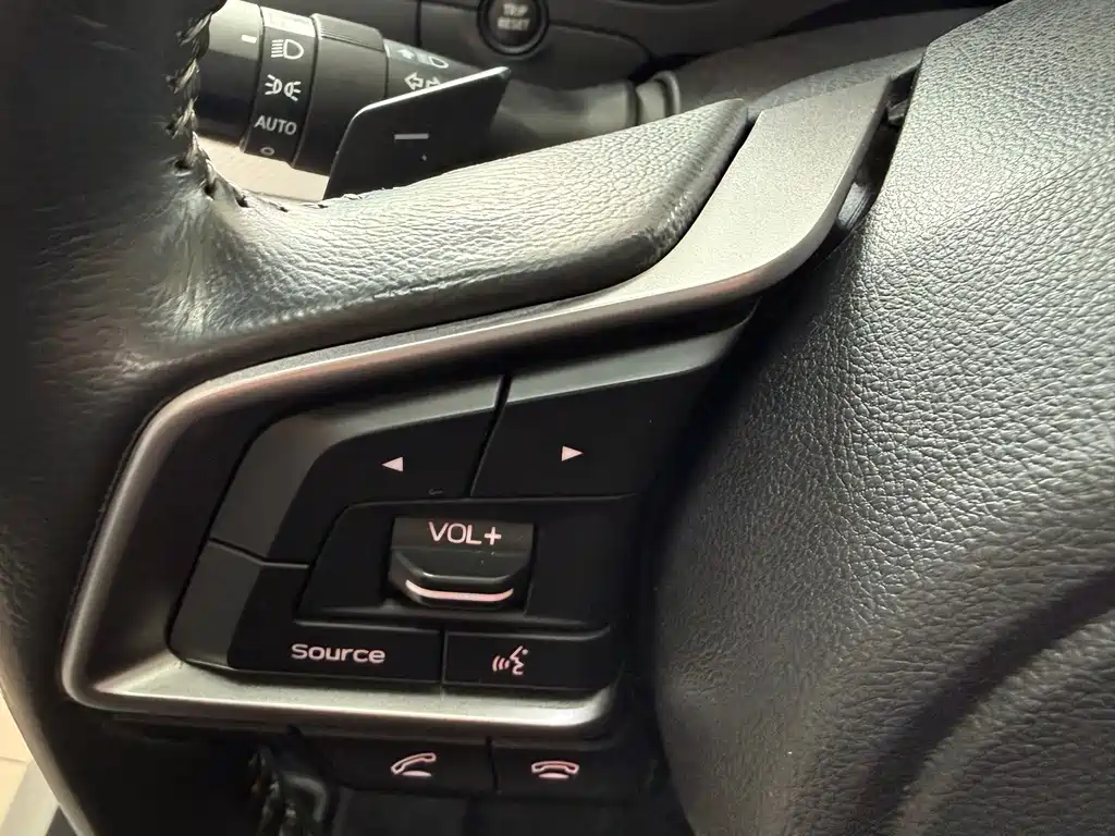 Subaru Legacy 2021 — фото 22