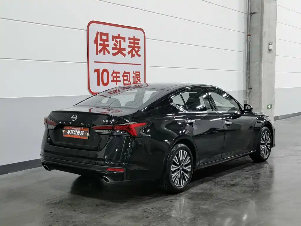 Nissan Teana 2024