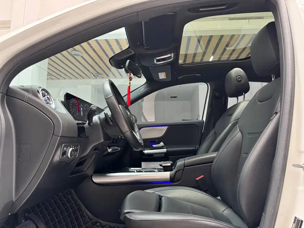 Mercedes-Benz GLA 2022 — фото 10