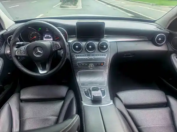 Mercedes-Benz C-Class 2016