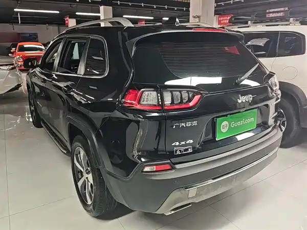 Jeep Cherokee 2019