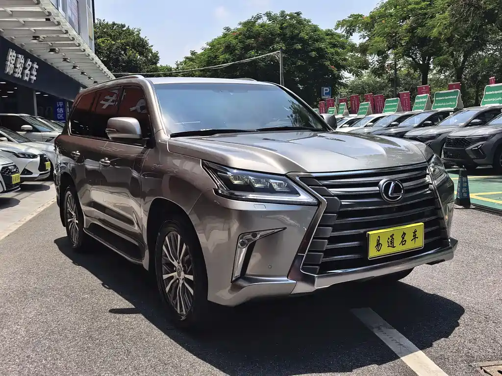 Lexus LX 2019 — фото 3