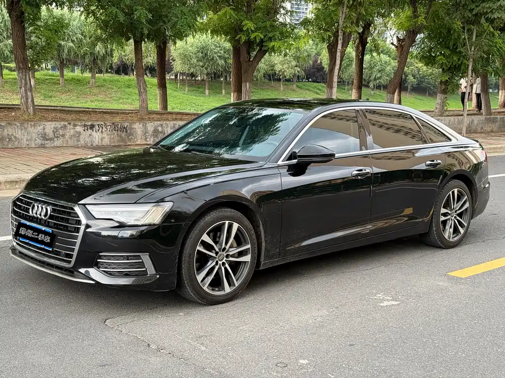 Audi A6L 2020 — фото 1