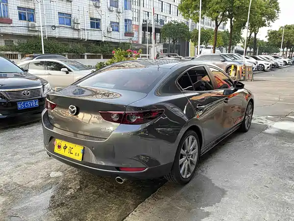 Mazda 3 Axela 2021