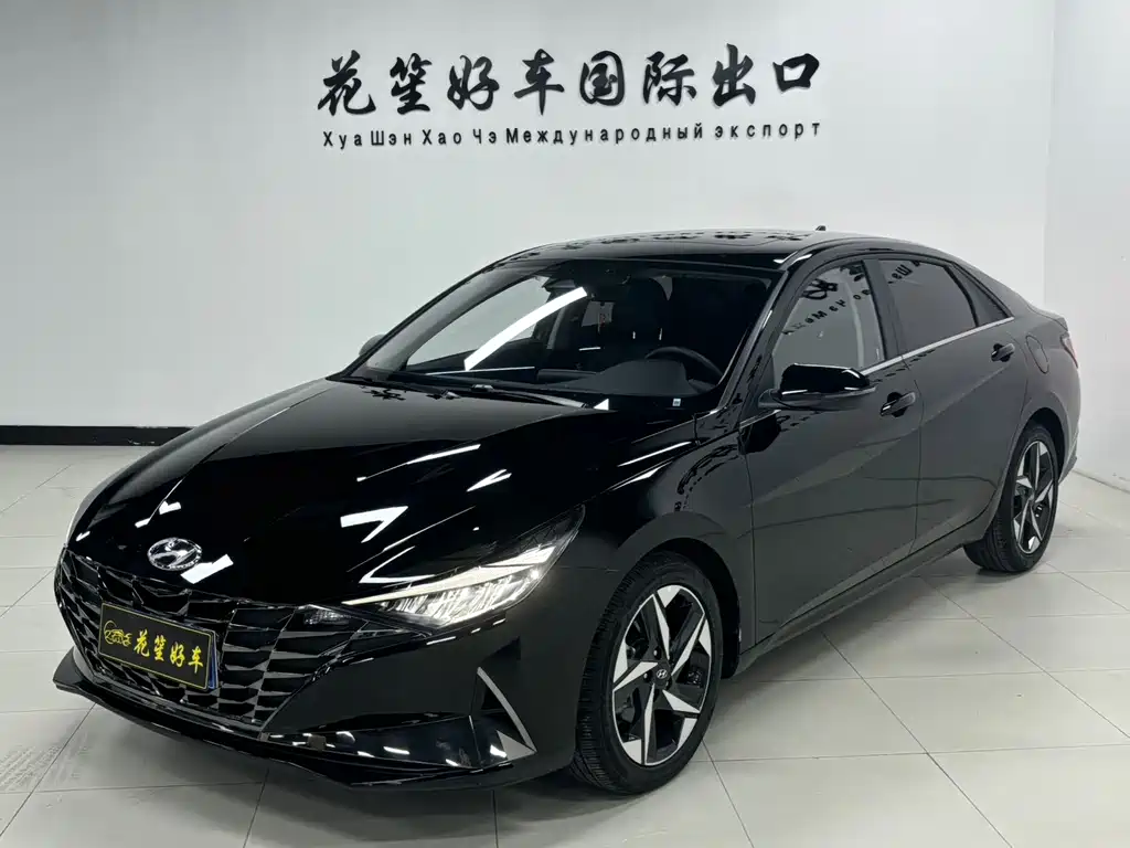 Hyundai Elantra 2023