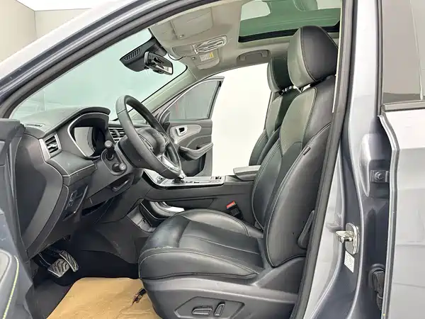 Roewe RX5 2020