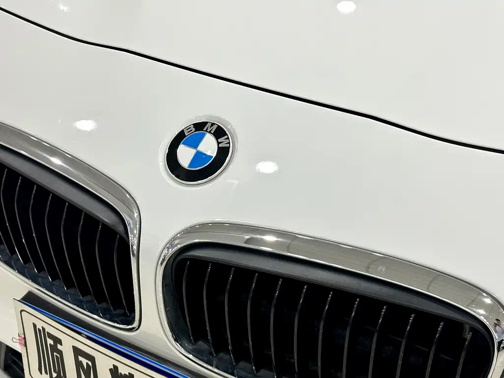 BMW 2 Series Station Wagon 2017 — фото 30