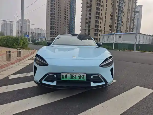 Xiaomi YU7 2025