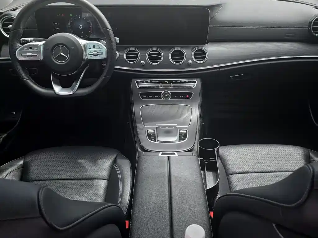 Mercedes-Benz E-Class 2019 — фото 8