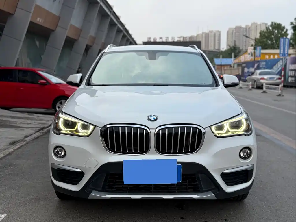 BMW X1 2017 — фото 2