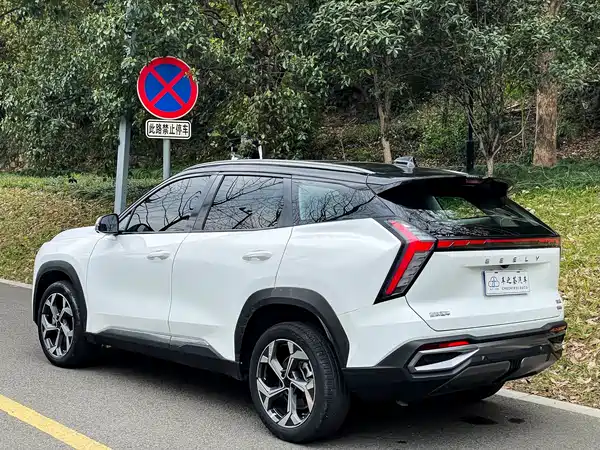 Geely Boyue L 2023