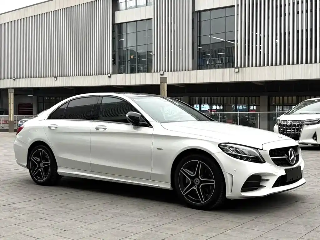Mercedes-Benz C-Class 2021 — фото 3