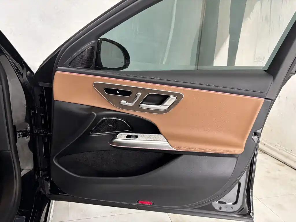 Mercedes-Benz E-Class New Energy 2025 — фото 24
