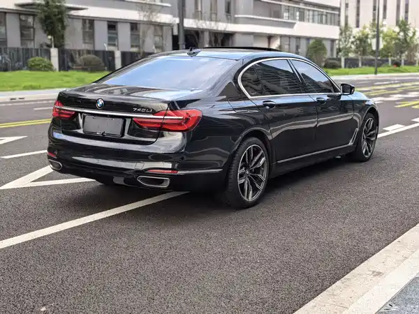 BMW 7 Series 2017