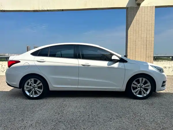 Chery Arrizo 5 2016
