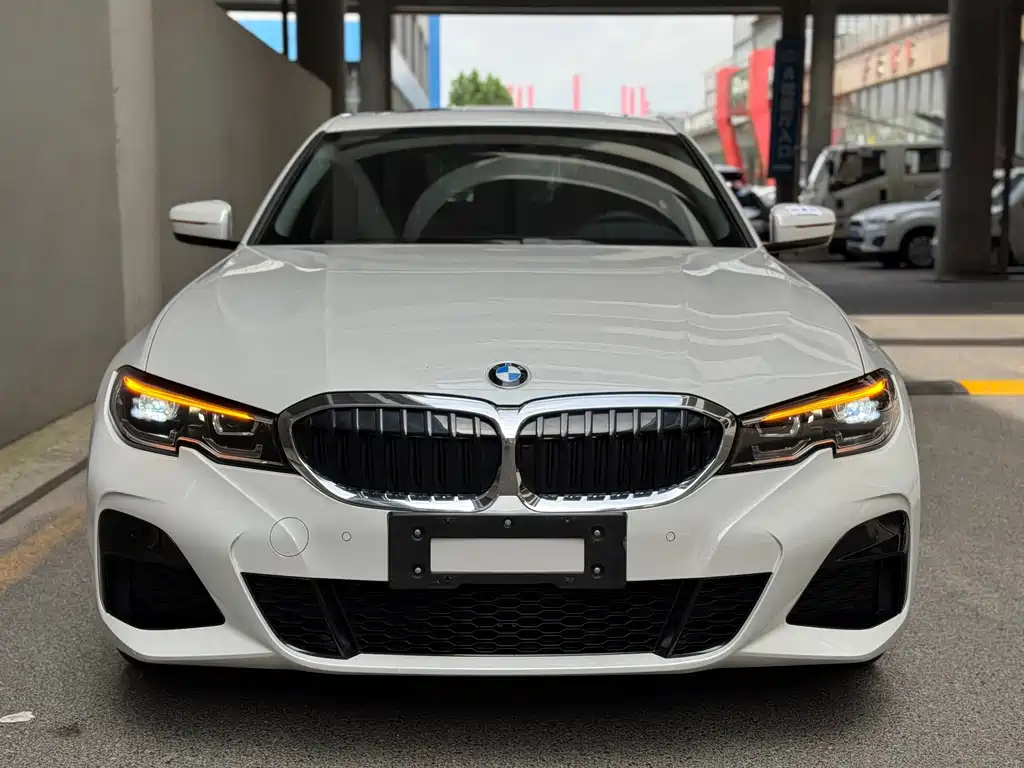BMW 3 Series 2022