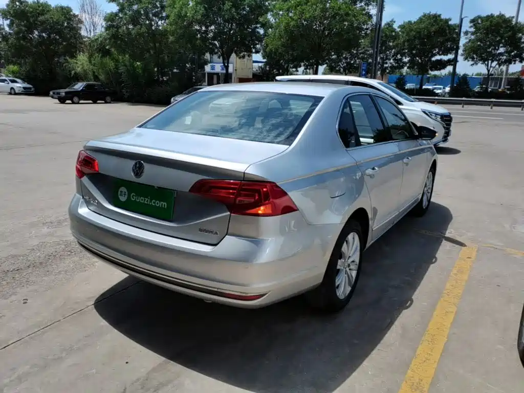Volkswagen Bora 2016
