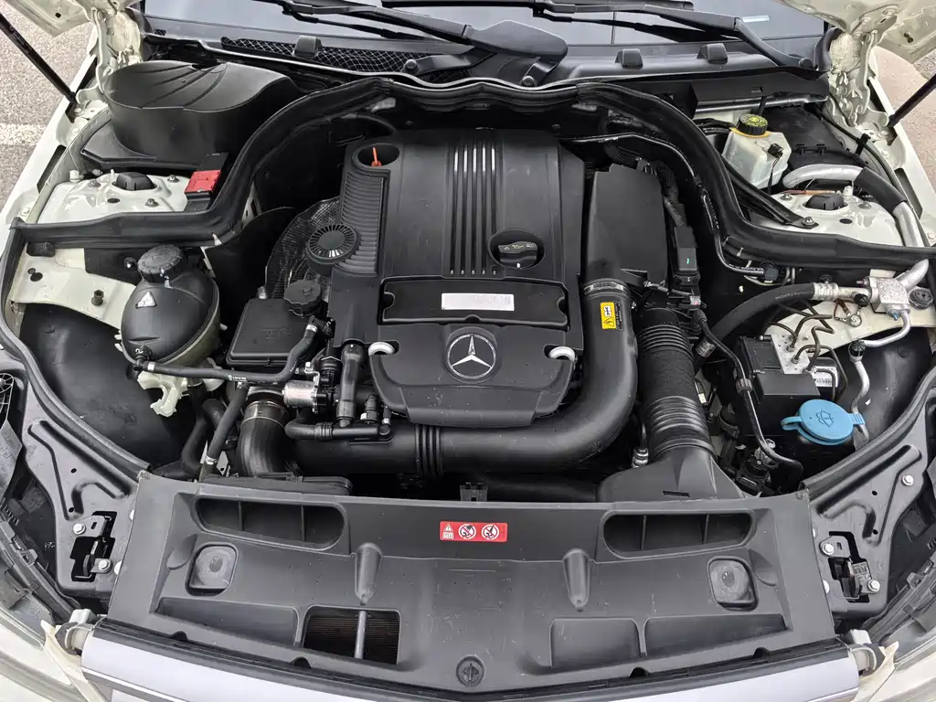 Mercedes-Benz C-Class 2012