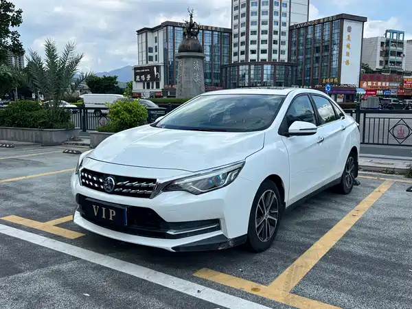 Venucia D60 2018