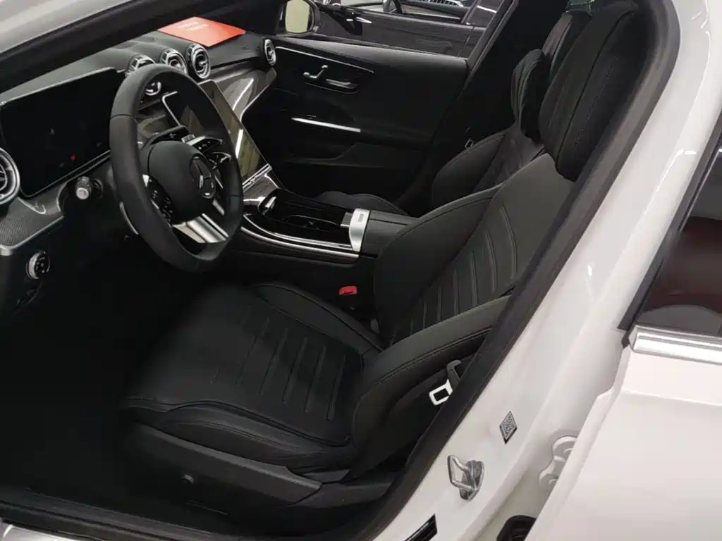 Mercedes-Benz C-Class 2023 — фото 15