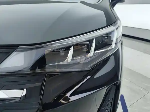 GAC Trumpchi M6 2024