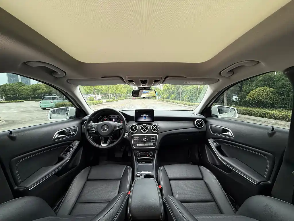 Mercedes-Benz GLA 2018 — фото 8